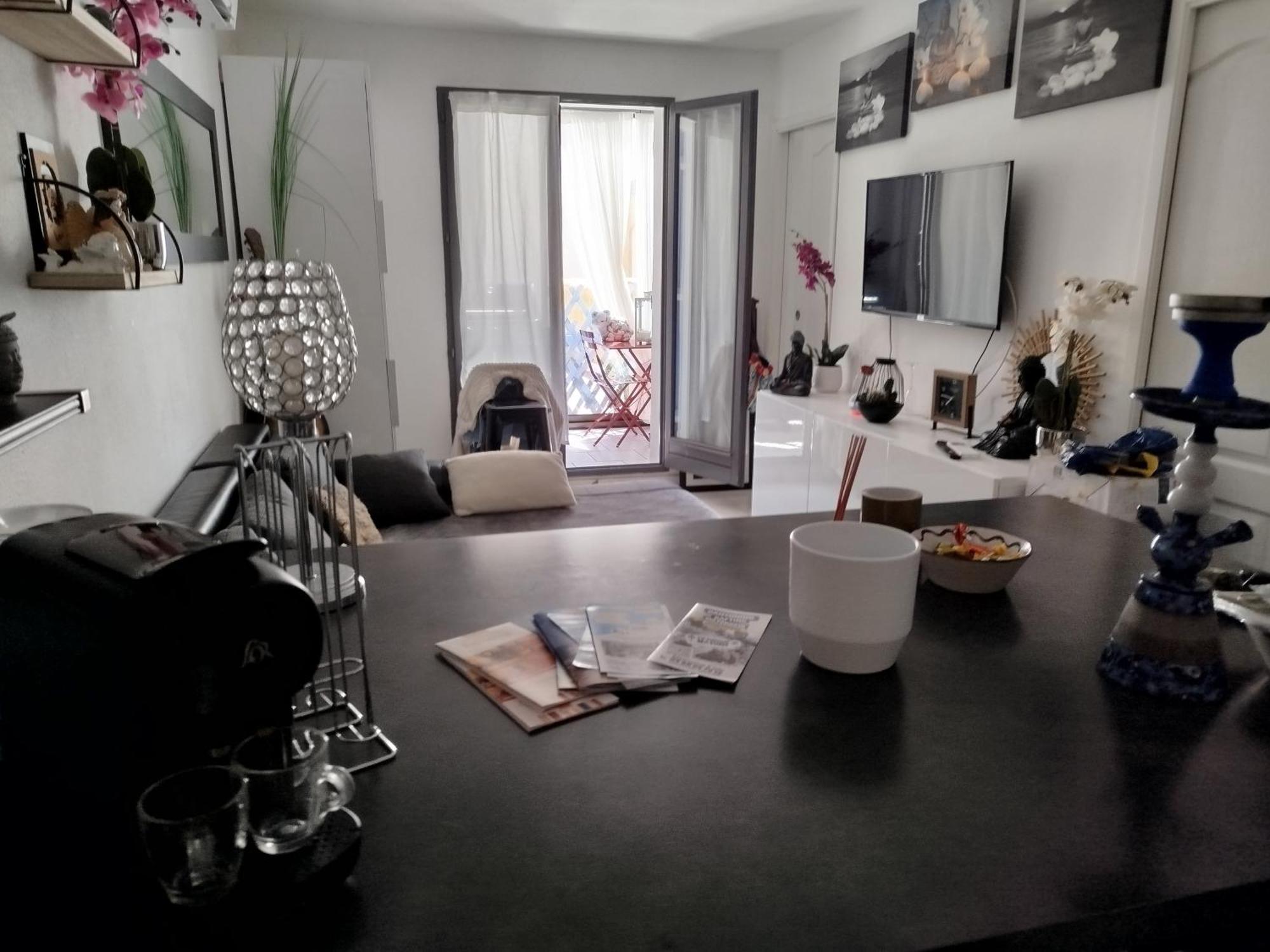 Logement De Plein Pied Tout Confort 르발카레스 외부 사진