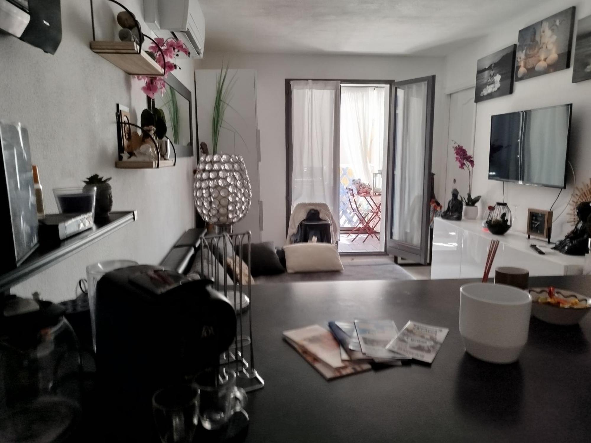 Logement De Plein Pied Tout Confort 르발카레스 외부 사진