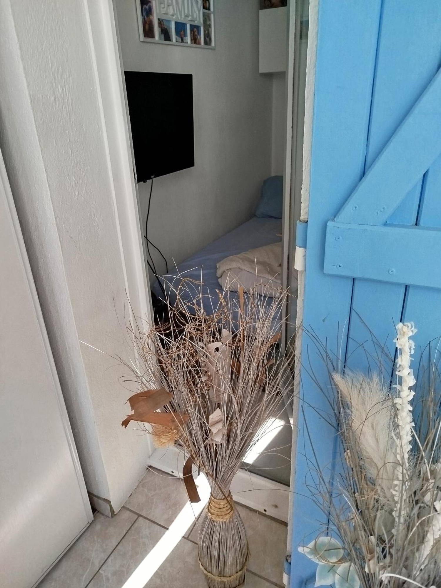 Logement De Plein Pied Tout Confort 르발카레스 외부 사진